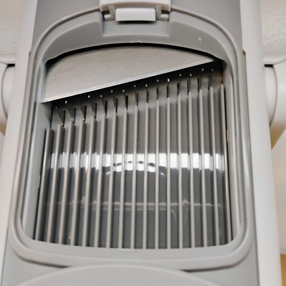 Pampered Chef : RAPID-PREP MANDOLINE #100351 Missing Safety And Pusher - Picture 2 of 11